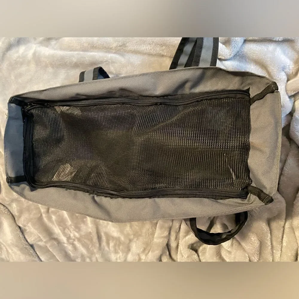 Small Zip Mesh Dog Carrier